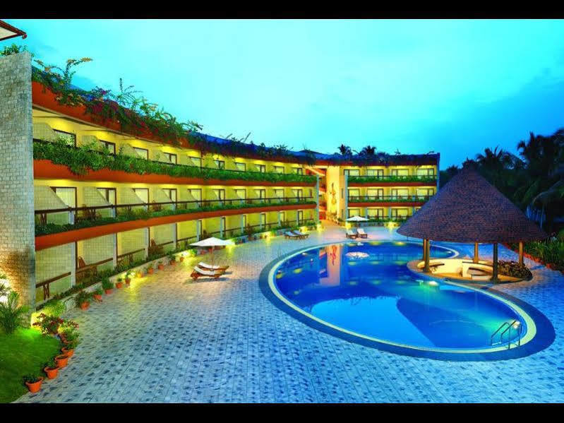 Uday Suites - The Airport Hotel Тривандрум Экстерьер фото